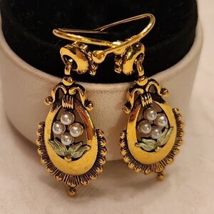 Victorian Revival Dangly Pearl Earrings
